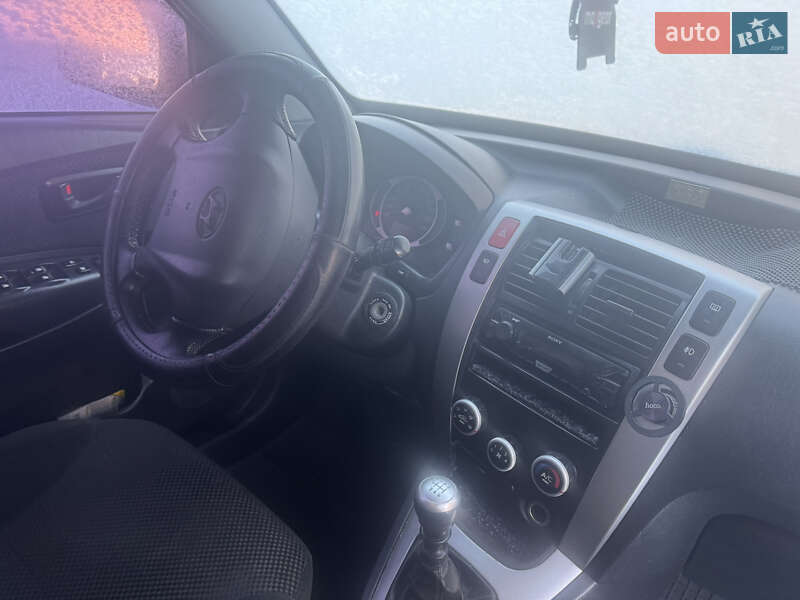 Внедорожник / Кроссовер Hyundai Tucson 2005 в Луцке