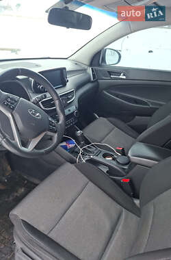 Внедорожник / Кроссовер Hyundai Tucson 2018 в Киеве