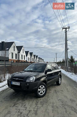 Внедорожник / Кроссовер Hyundai Tucson 2004 в Львове