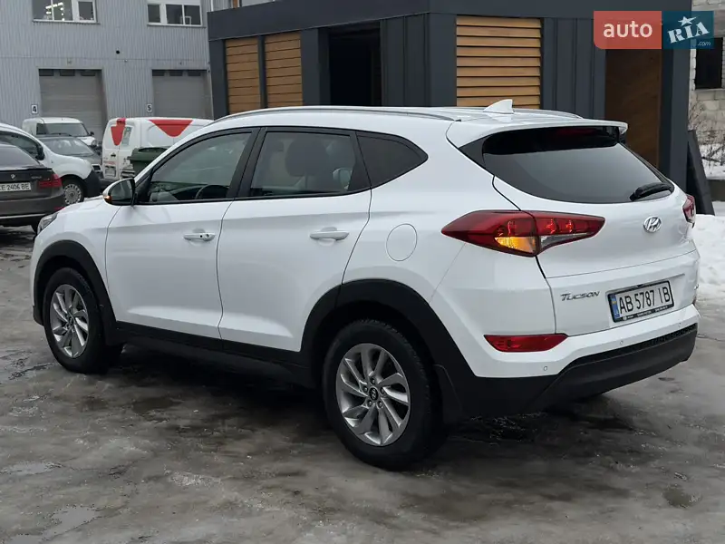 Hyundai Tucson 2016 VIN TMAJ3813DGJ144780 фото оголошення 2 з 113