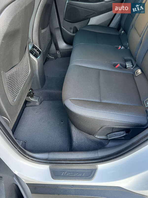 Внедорожник / Кроссовер Hyundai Tucson 2018 в Львове фото 77 Внедорожник / Кроссовер Hyundai Tucson 2018 в Львове