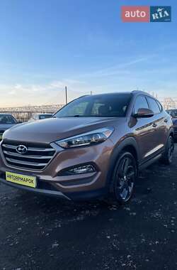 Позашляховик / Кросовер Hyundai Tucson 2016 в Ужгороді