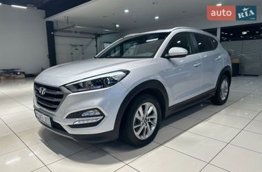 Позашляховик / Кросовер Hyundai Tucson 2015 в Одесі
