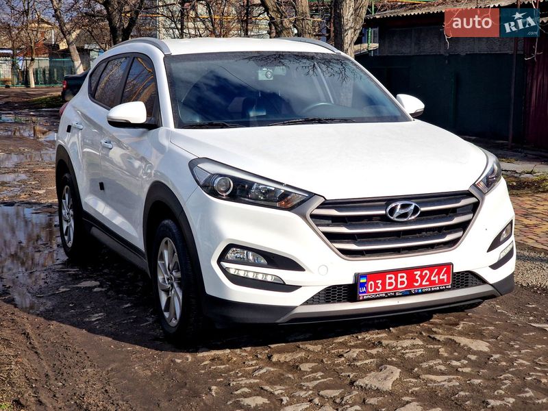 Внедорожник / Кроссовер Hyundai Tucson 2016 в Подольске фото 22 Внедорожник / Кроссовер Hyundai Tucson 2016 в Подольске