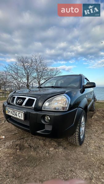Внедорожник / Кроссовер Hyundai Tucson 2008 в Черноморске
