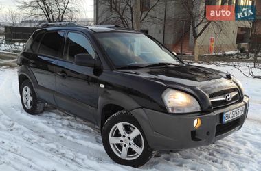 Внедорожник / Кроссовер Hyundai Tucson 2009 в Ровно