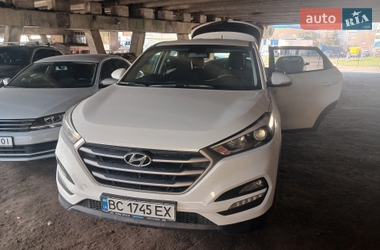 Позашляховик / Кросовер Hyundai Tucson 2017 в Львові