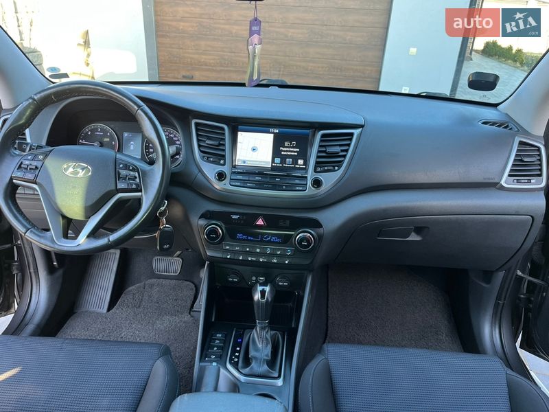 Внедорожник / Кроссовер Hyundai Tucson 2018 в Ровно