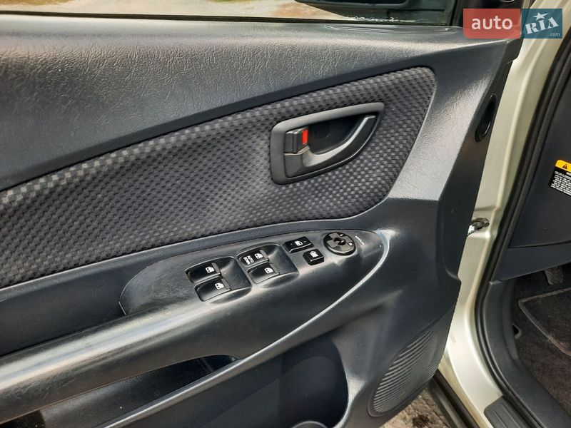 Внедорожник / Кроссовер Hyundai Tucson 2006 в Полтаве