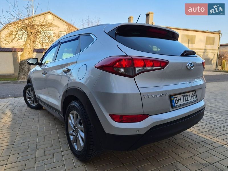 Внедорожник / Кроссовер Hyundai Tucson 2016 в Одессе