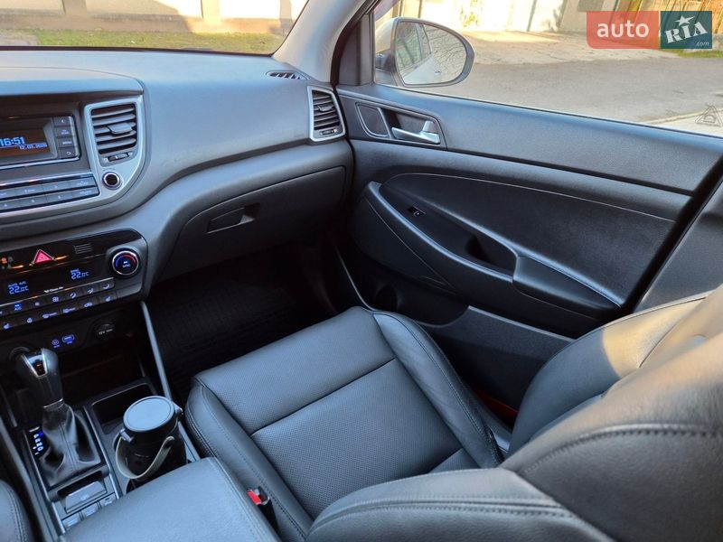 Внедорожник / Кроссовер Hyundai Tucson 2016 в Одессе