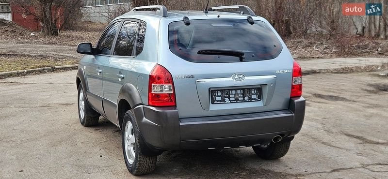 Внедорожник / Кроссовер Hyundai Tucson 2008 в Петрове