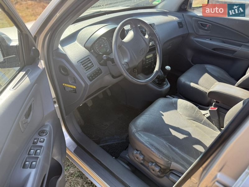 Внедорожник / Кроссовер Hyundai Tucson 2005 в Львове фото 9 Внедорожник / Кроссовер Hyundai Tucson 2005 в Львове