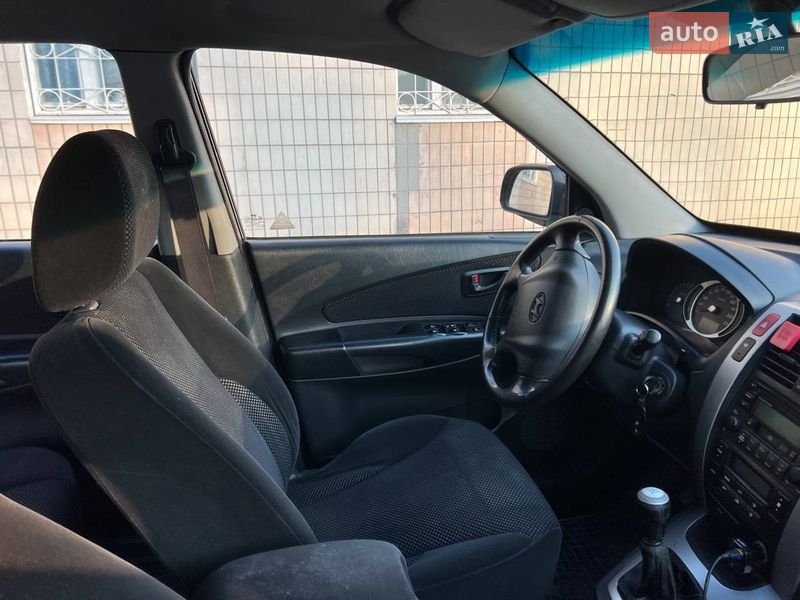 Внедорожник / Кроссовер Hyundai Tucson 2008 в Житомире