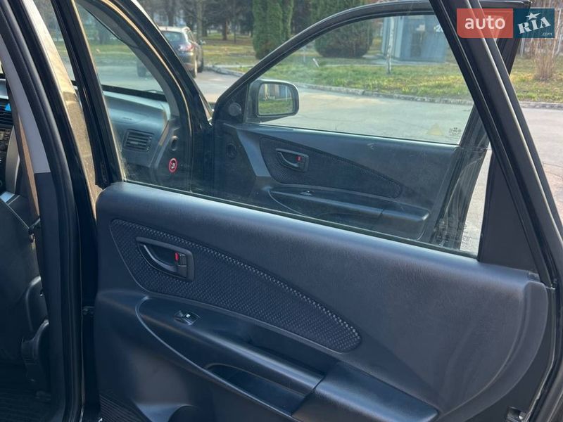 Внедорожник / Кроссовер Hyundai Tucson 2008 в Житомире