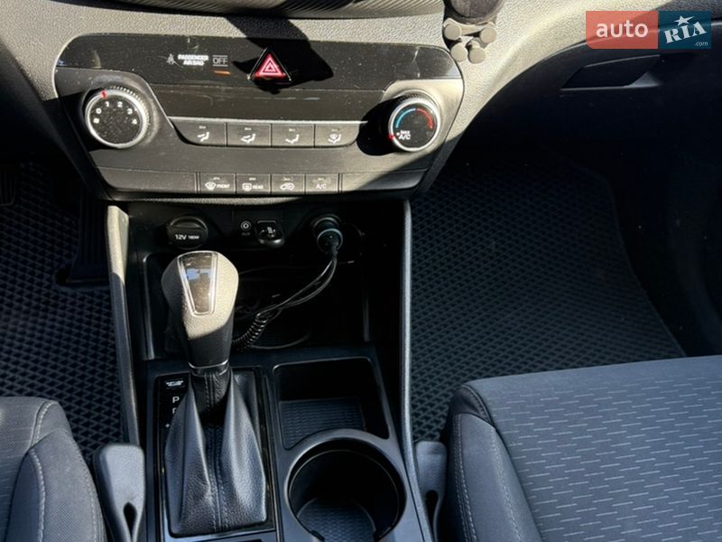 Внедорожник / Кроссовер Hyundai Tucson 2018 в Киеве фото 12 Внедорожник / Кроссовер Hyundai Tucson 2018 в Киеве
