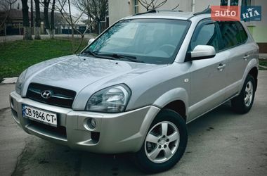 Внедорожник / Кроссовер Hyundai Tucson 2005 в Ромнах