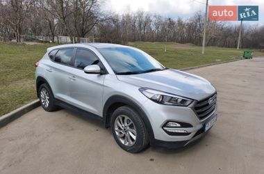 Внедорожник / Кроссовер Hyundai Tucson 2016 в Харькове