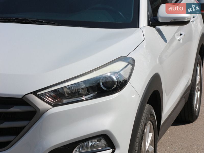 Внедорожник / Кроссовер Hyundai Tucson 2016 в Киеве