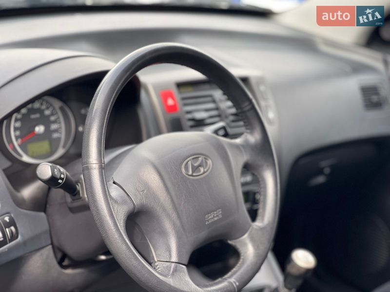 Внедорожник / Кроссовер Hyundai Tucson 2009 в Староконстантинове