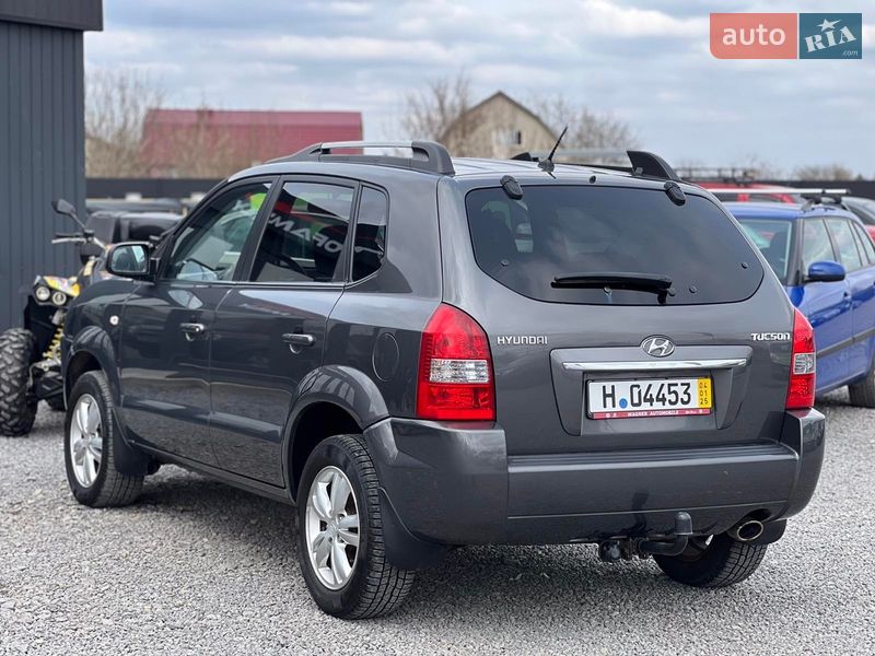 Внедорожник / Кроссовер Hyundai Tucson 2009 в Староконстантинове