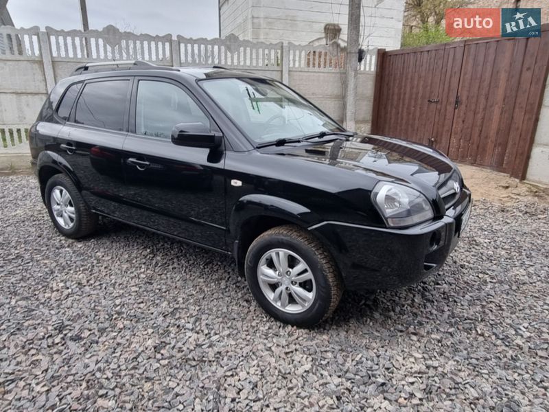 Внедорожник / Кроссовер Hyundai Tucson 2008 в Ровно