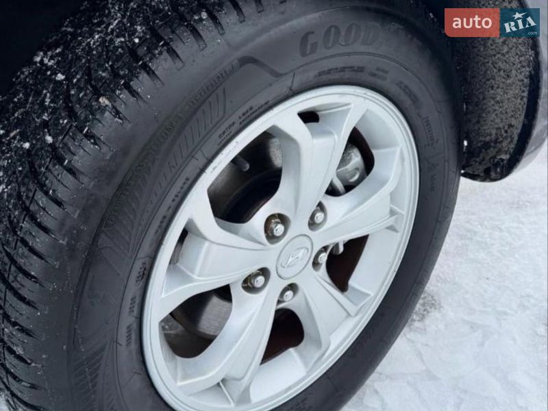 Внедорожник / Кроссовер Hyundai Tucson 2009 в Харькове фото 6 Внедорожник / Кроссовер Hyundai Tucson 2009 в Харькове