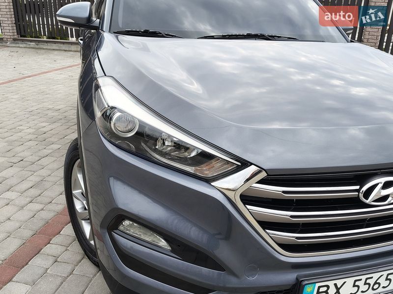 Позашляховик / Кросовер Hyundai Tucson 2016 в Старокостянтинові