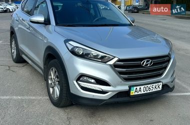 Внедорожник / Кроссовер Hyundai Tucson 2017 в Киеве