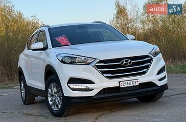 Позашляховик / Кросовер Hyundai Tucson 2016 в Трускавці