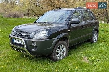 Позашляховик / Кросовер Hyundai Tucson 2011 в Ватутіному