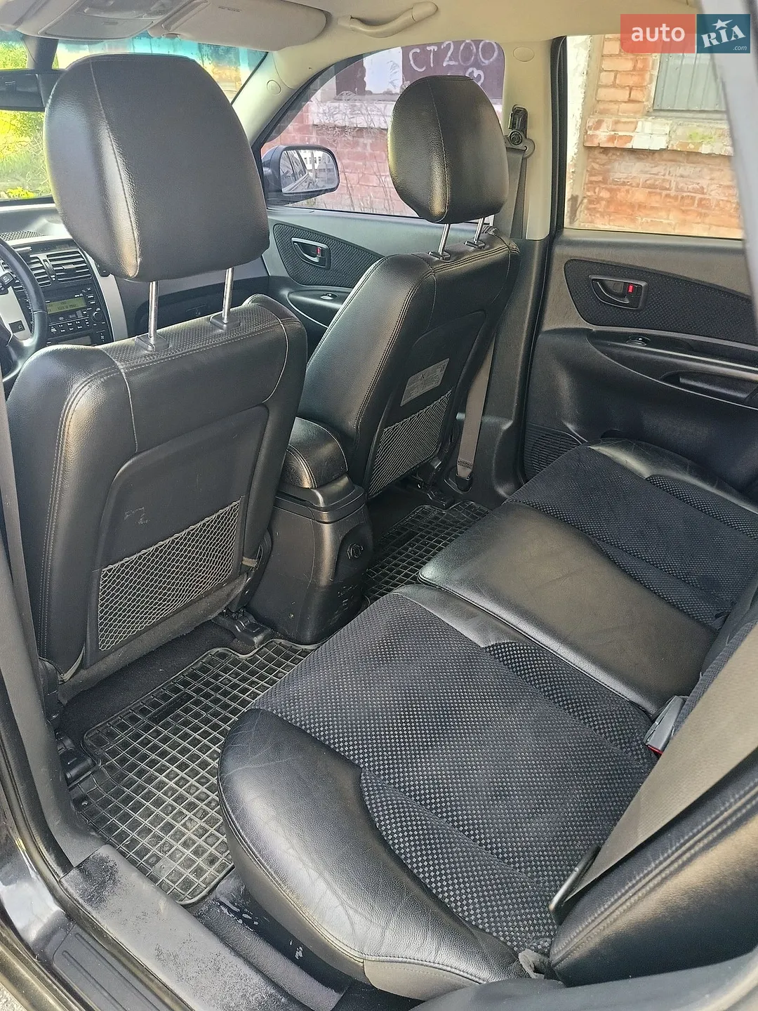 2010 Hyundai Tucson - мініатюра 10