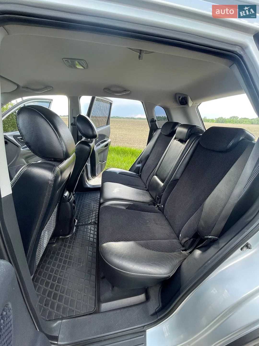 2011 Hyundai Tucson - мініатюра 17