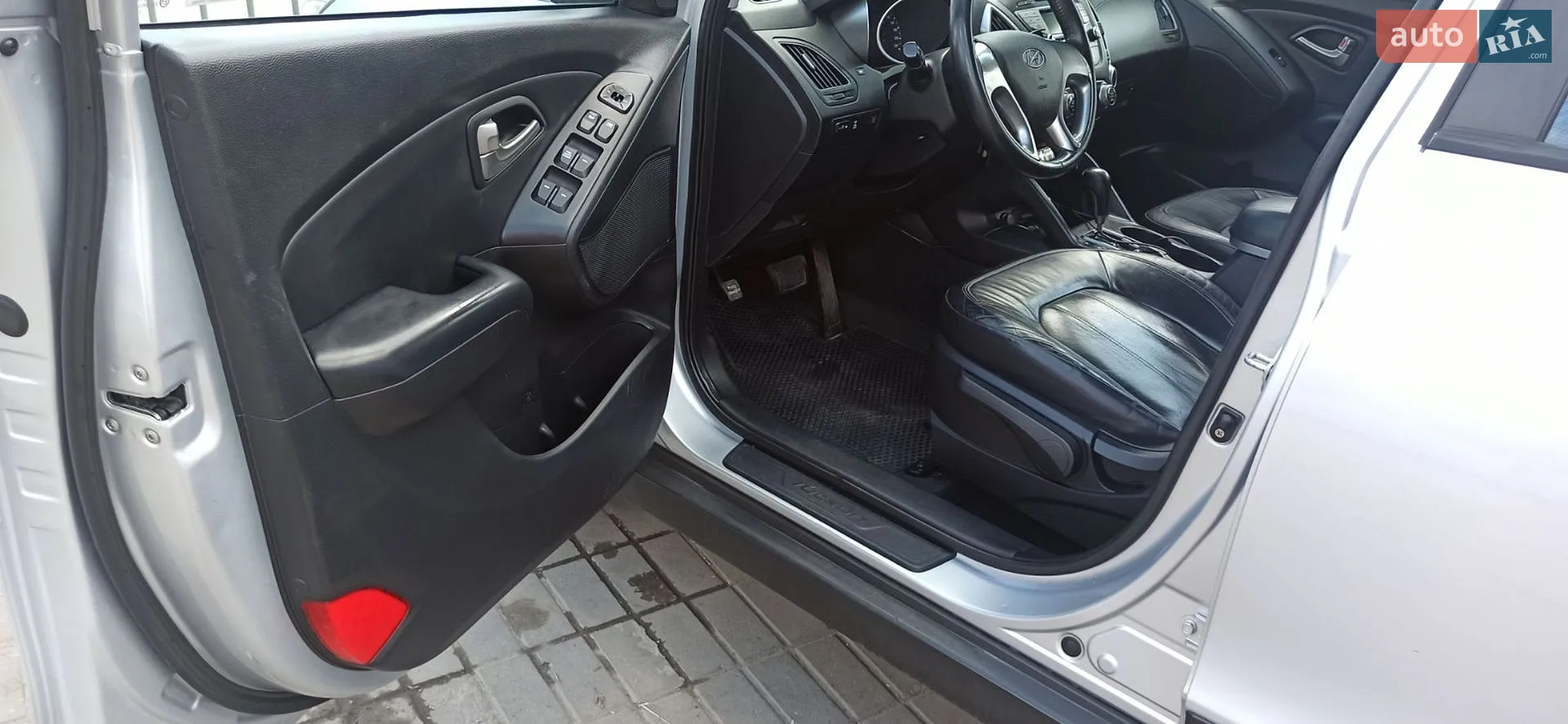 2010 Hyundai Tucson - мініатюра 8