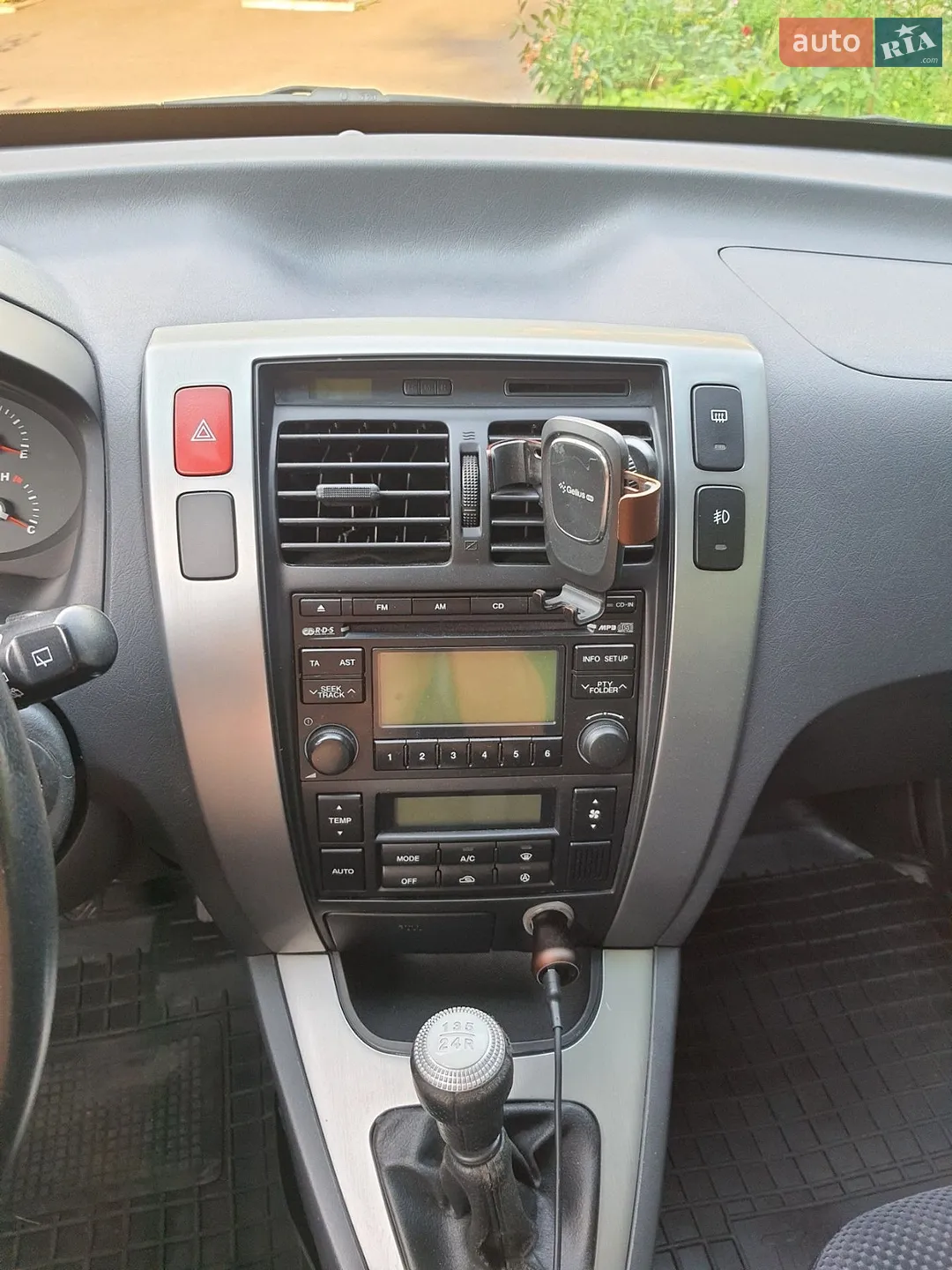 2011 Hyundai Tucson - мініатюра 11
