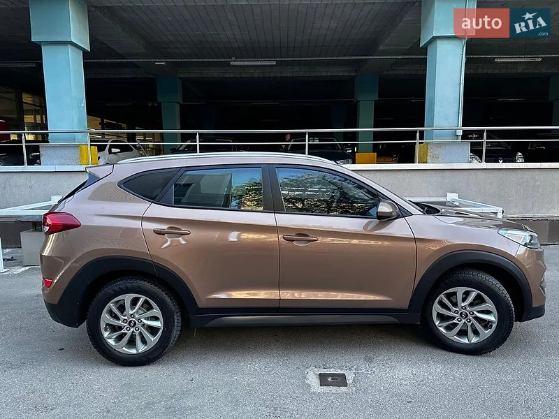 Hyundai Tucson 2015 VIN KM8J3CA44GU159214 фото оголошення 2 з 33