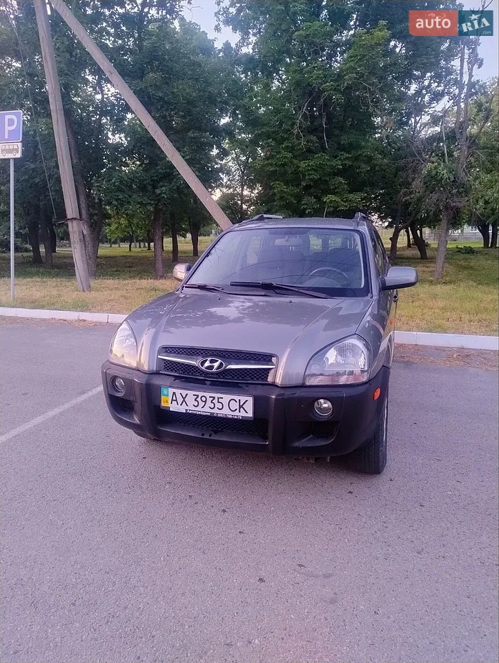 2012 Peugeot iOn - мініатюра 12