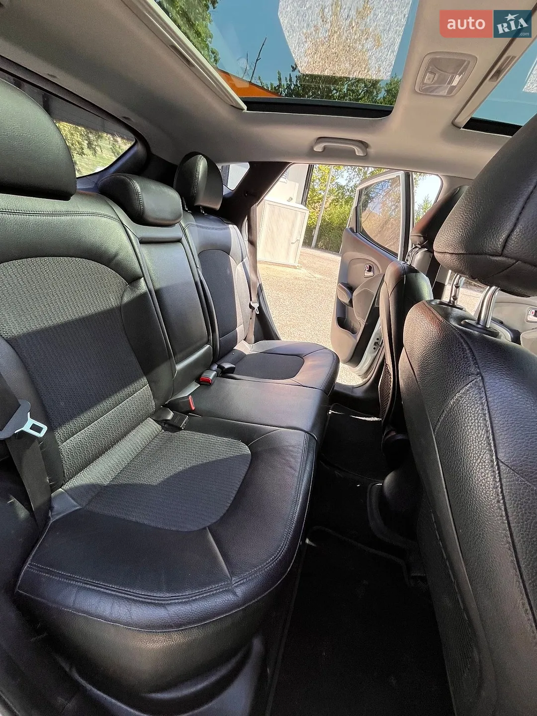 2011 Hyundai Tucson - мініатюра 13