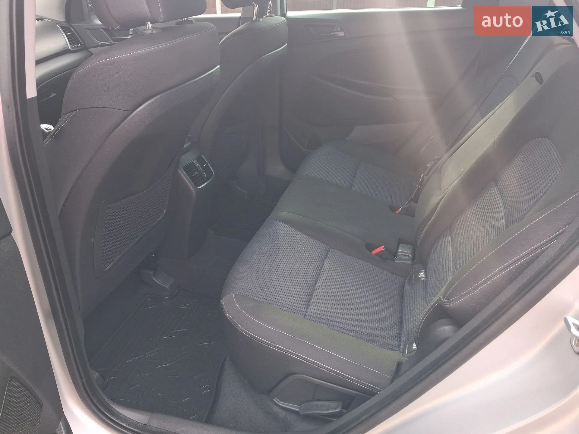 2017 Hyundai Tucson - мініатюра 16
