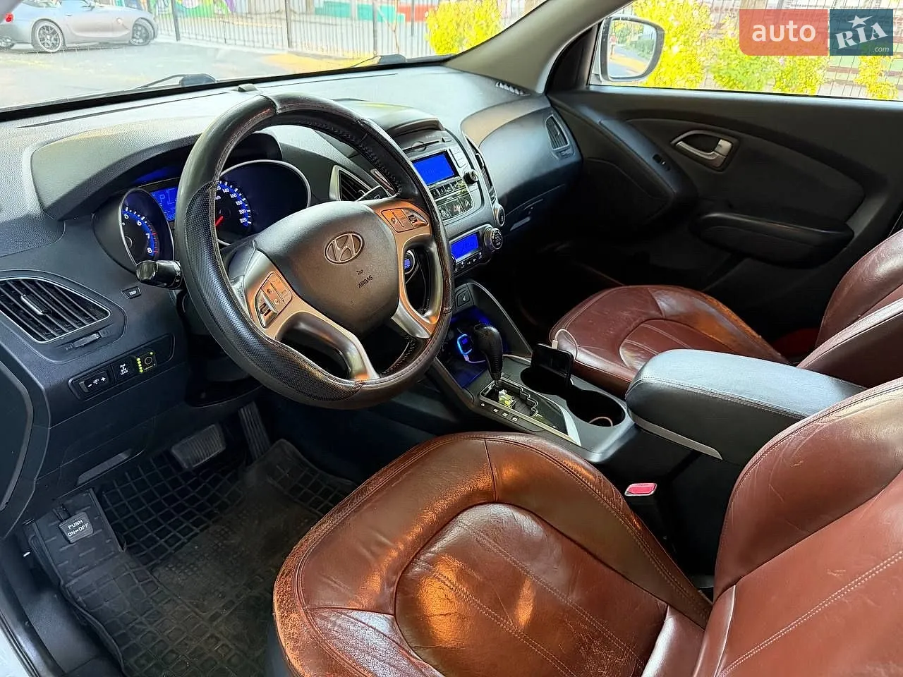 2010 Hyundai Tucson - мініатюра 13
