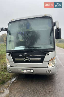 Туристический / Междугородний автобус Hyundai Universe 2009 в 