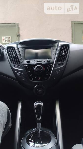 Хетчбек Hyundai Veloster 2015 в Одесі