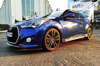 Купе Hyundai Veloster 2015 в Києві