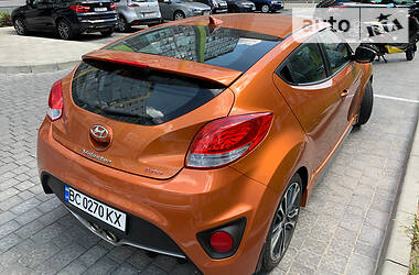 Хэтчбек Hyundai Veloster 2015 в Львове