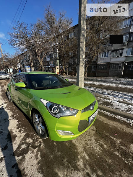 Хэтчбек Hyundai Veloster 2011 в Мариуполе