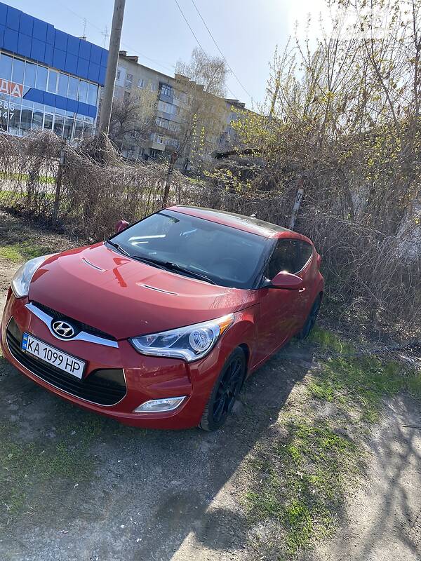 Хэтчбек Hyundai Veloster 2012 в Полтаве