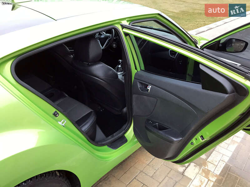 Хетчбек Hyundai Veloster 2012 в Львові