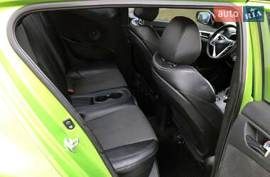 Хэтчбек Hyundai Veloster 2012 в Львове