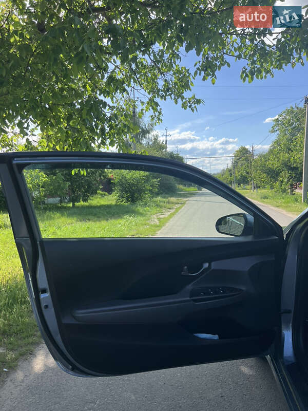 Хэтчбек Hyundai Veloster 2018 в Балте