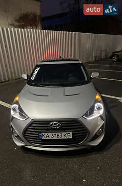 Хэтчбек Hyundai Veloster 2012 в 